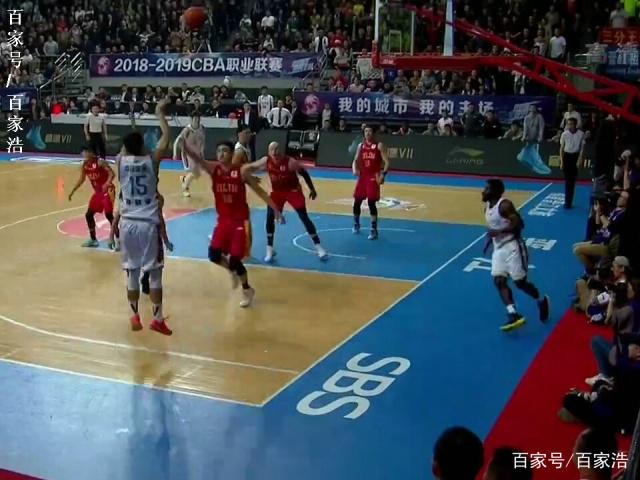 夫球手