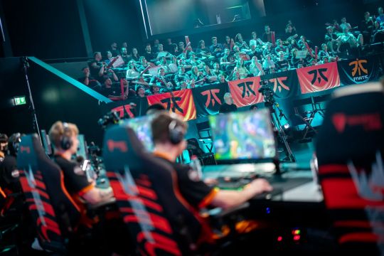 上海海港自 上海海港自