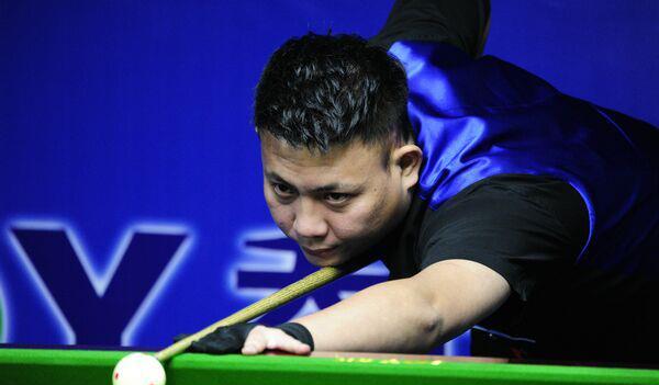 现出强大的 现出强大的