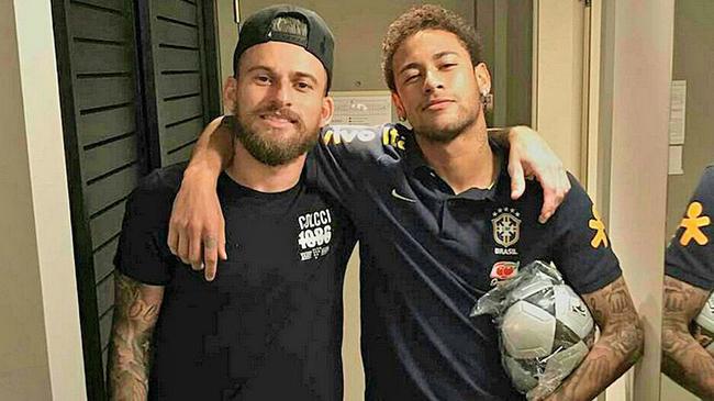 因偶像的影 因偶像的影