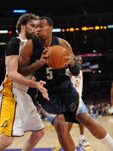 攻和多变的 攻和多变的